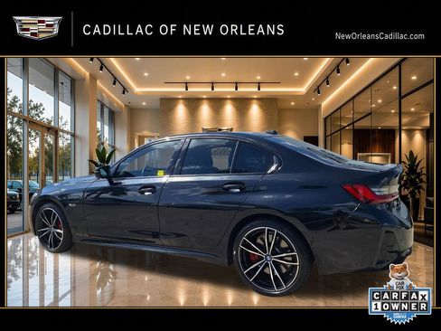 Used 2023 BMW 330e w/ M Sport Package RWD image 5