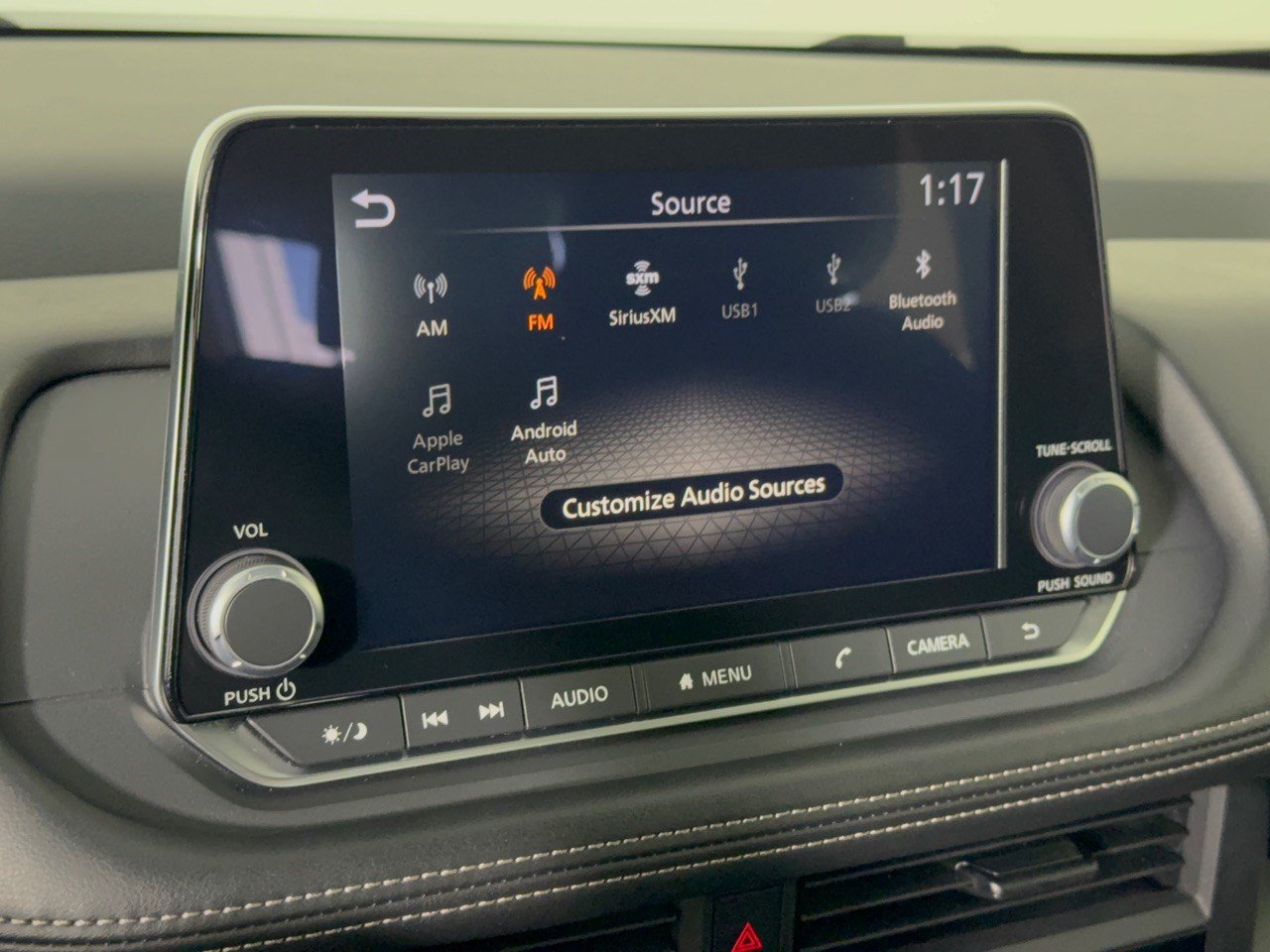 Used 2024 Nissan Rogue S AWD/4WD image 23