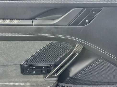 Certified 2025 Porsche 911 GT3 RWD image 11