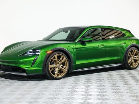 Used 2023 Porsche Taycan 4S AWD/4WD image 18