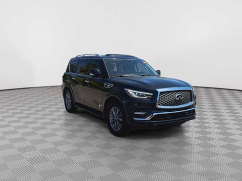 Used 2022 INFINITI QX80 Luxe w/ Cargo Package image 2