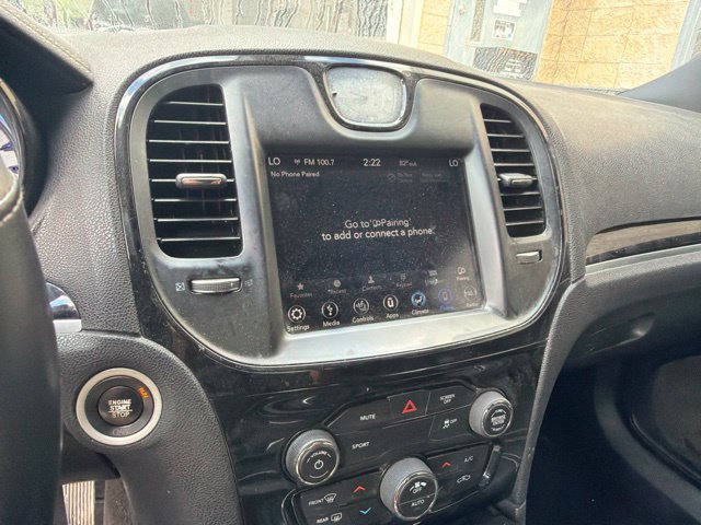 Used 2019 Chrysler 300 S RWD image 13