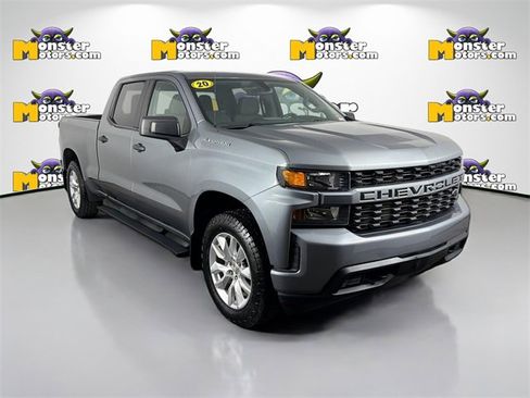 Used 2020 Chevrolet Silverado 1500 Custom w/ Custom Convenience Package image 3