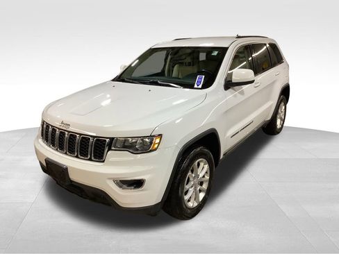 Certified 2022 Jeep Grand Cherokee Laredo E w/ Security & Convenience Group image 7