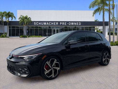 Used 2025 Volkswagen GTI SE FWD image 3