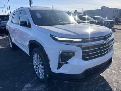 New 2026 Chevrolet Traverse LT w/ LPO, Floor Liner Package