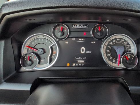 Used 2022 RAM 1500 Classic Warlock w/ Electronics Group image 28