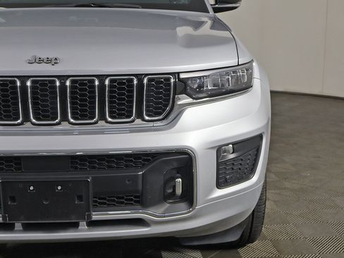 Used 2021 Jeep Grand Cherokee L Overland w/ Luxury Tech Group IV image 20