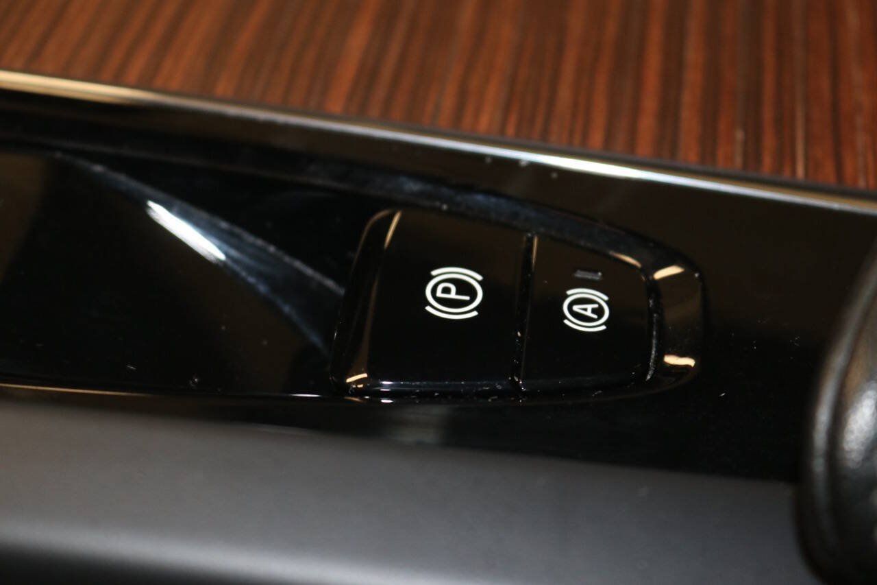 Used 2024 Volvo S60 B5 Plus FWD image 56
