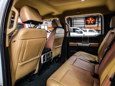 Used 2022 Ford F250 Lariat w/ Lariat Value Package image 34