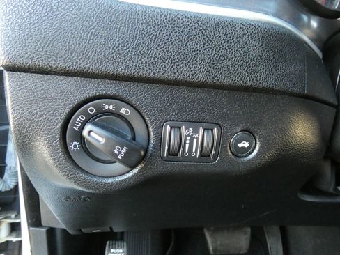 Used 2021 Dodge Charger R/T image 59