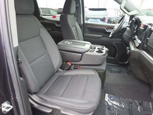 Used 2022 Chevrolet Silverado 1500 LT image 11
