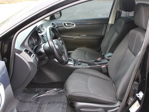 Used 2019 Nissan Sentra SR image 10