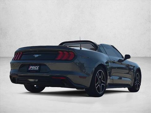 Used 2018 Ford Mustang Premium RWD image 5