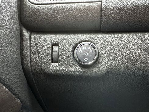 Used 2022 GMC Canyon Elevation w/ Trailering Package image 26