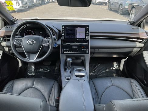 Used 2021 Toyota Avalon Limited w/ Advanced Safety Package FWD image 15