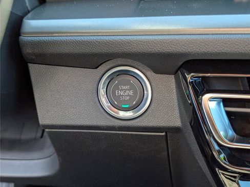 New 2026 Chevrolet Traverse LT w/ Driver Confidence Package image 21