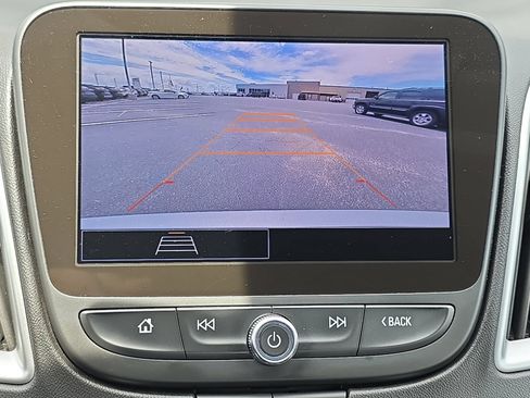 Used 2024 Chevrolet Malibu LT FWD image 22