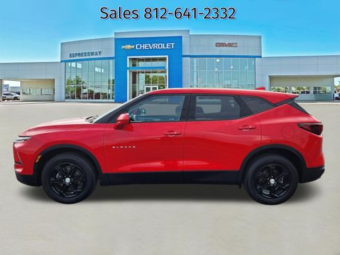 Used 2023 Chevrolet Blazer LT AWD/4WD image 4
