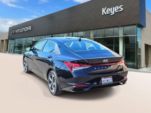 Certified 2023 Hyundai Elantra SEL w/ Convenience Package image 7