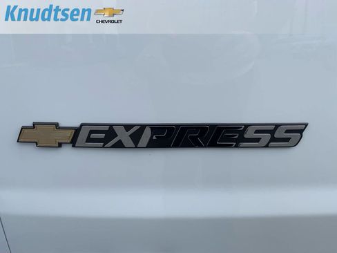 New 2025 Chevrolet Express 2500 w/ Driver Convenience Package image 12