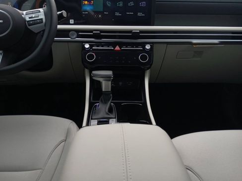 New 2026 Hyundai Tucson SEL FWD image 11