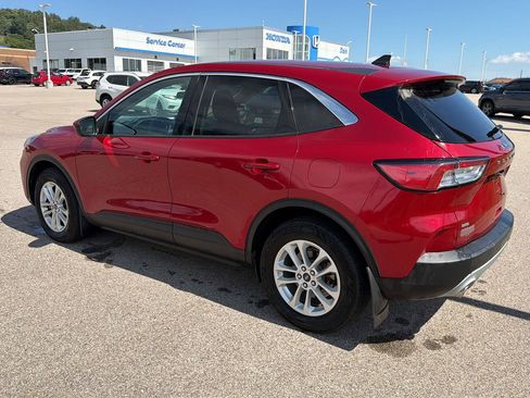 Used 2020 Ford Escape SE AWD/4WD image 4