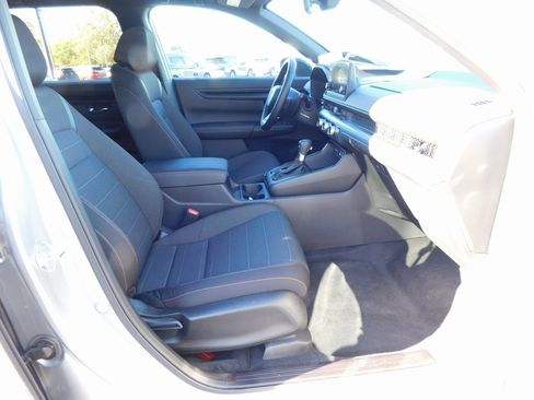 Used 2025 Honda CR-V Sport image 18