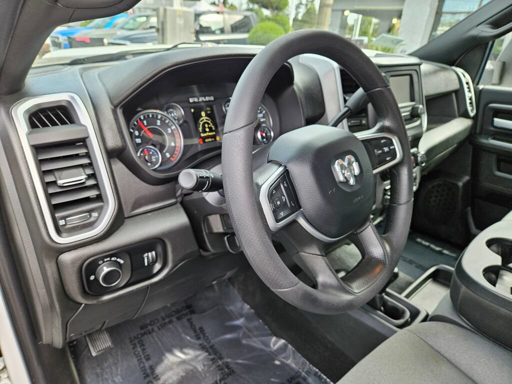 Used 2024 RAM 3500 SLT w/ Quick Order Package 2YG SLT AWD/4WD image 20