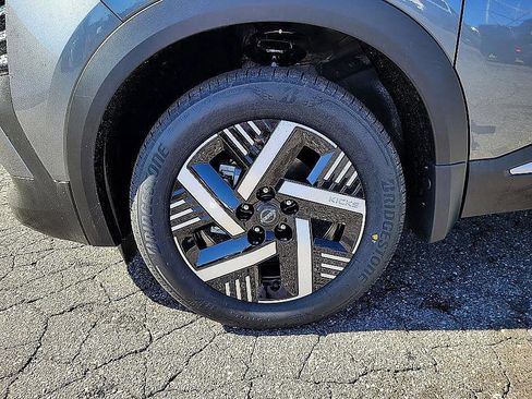 New 2026 Nissan Kicks SV w/ SV Premium Package image 8