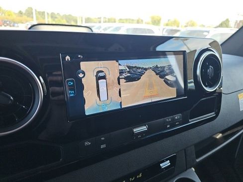 New 2025 Mercedes-Benz Sprinter 2500 image 39