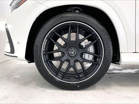 New 2026 Mercedes-Benz GLE 53 AMG 4MATIC Coupe image 11