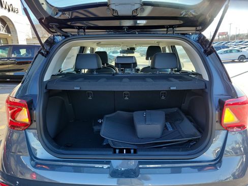 New 2026 Hyundai Venue SEL image 5