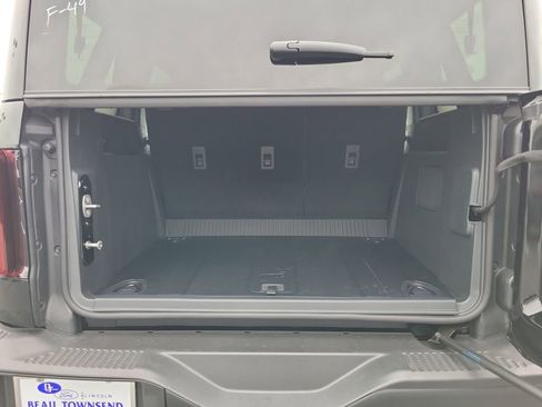 New 2025 Ford Bronco Big Bend w/ Black Diamond Package image 10