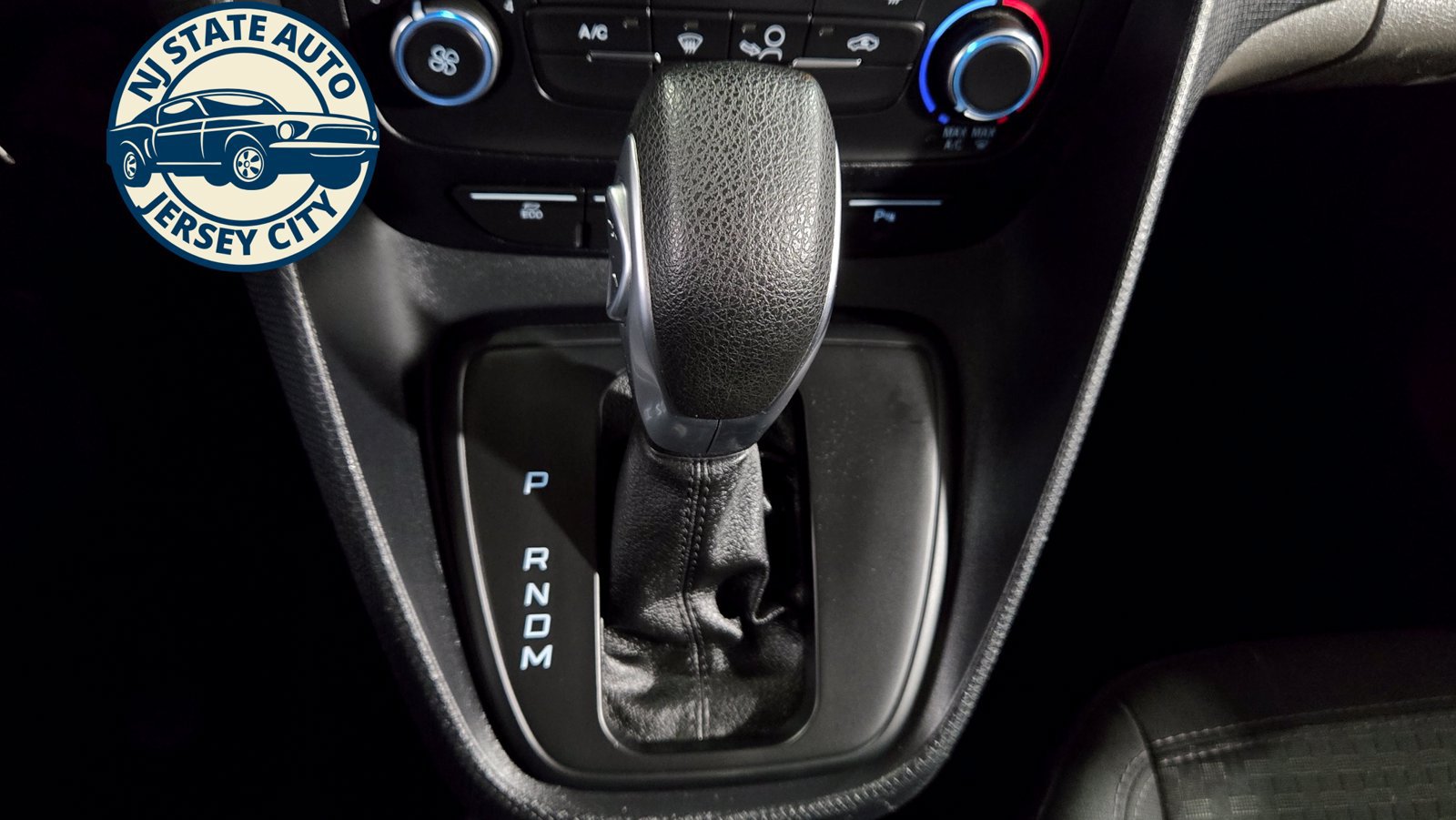 Used 2023 Ford Transit Connect XLT FWD image 17