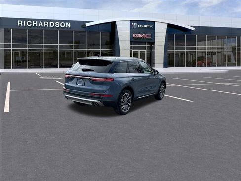 Used 2023 Lincoln Corsair Reserve w/ Equipment Group 201A AWD/4WD image 5