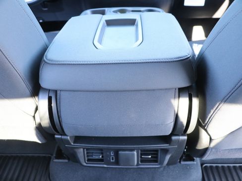 New 2026 GMC Sierra 1500 Elevation image 31