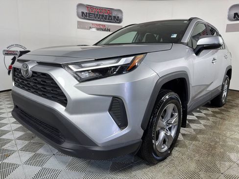 Used 2024 Toyota RAV4 XLE image 8