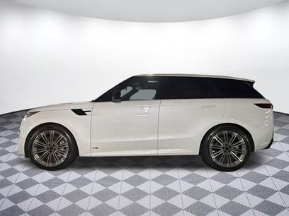 New 2026 Land Rover Range Rover Sport Dynamic SE