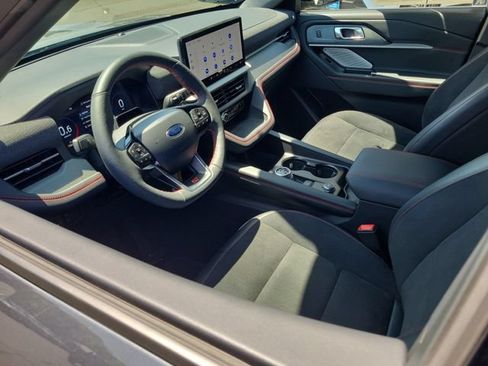 Used 2026 Ford Explorer ST w/ Sun And Sound Package AWD/4WD image 3