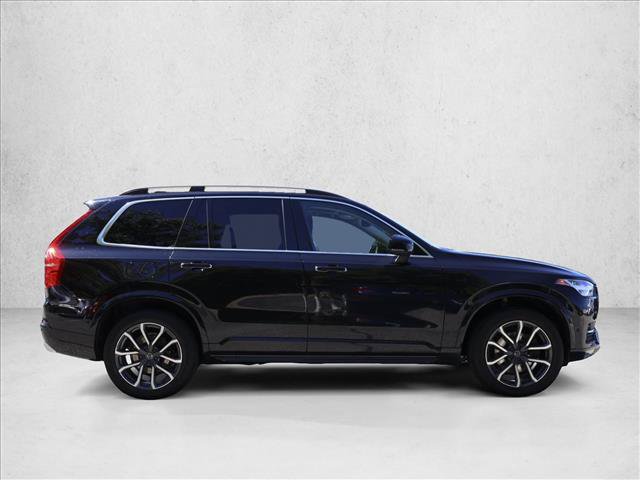 Used 2018 Volvo XC90 T6 Momentum w/ Convenience Package AWD/4WD image 4