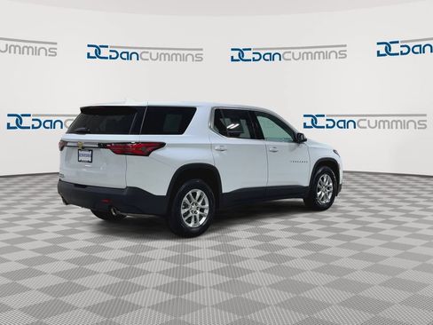 Used 2024 Chevrolet Traverse LS w/ Safety Package FWD image 8