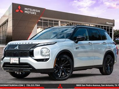 New 2025 Mitsubishi Outlander SEL Black Edition