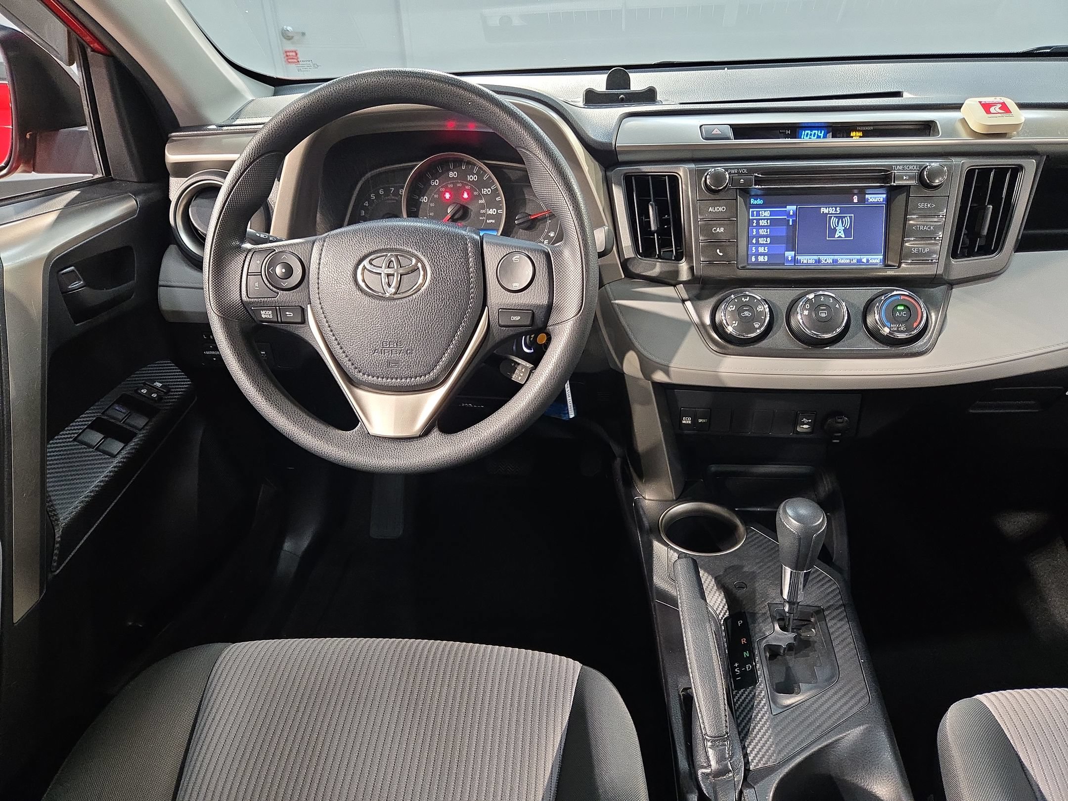 Used 2015 Toyota RAV4 LE FWD image 9