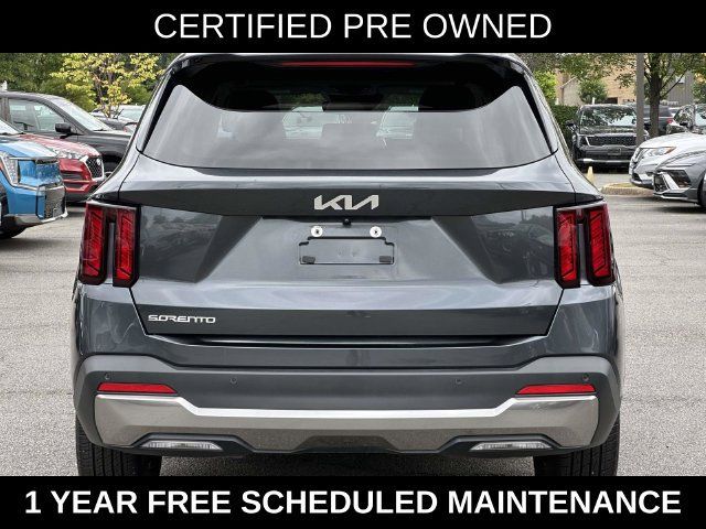 Used 2025 Kia Sorento S w/ Panoramic Sunroof Package FWD image 3
