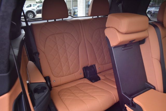 Used 2026 BMW X7 xDrive40i AWD/4WD image 58