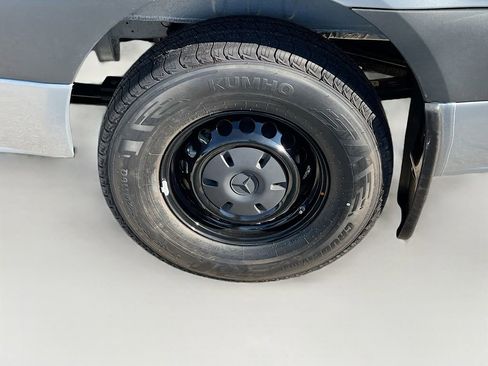 New 2025 Mercedes-Benz Sprinter 2500 image 27