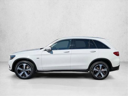 Used 2019 Mercedes-Benz GLC 350e 4MATIC image 9