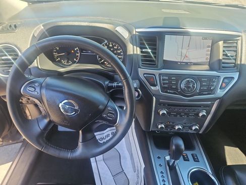 Used 2018 Nissan Pathfinder SL w/ Cargo Package FWD image 25