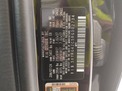 Used 2024 Kia Sorento LX FWD image 33